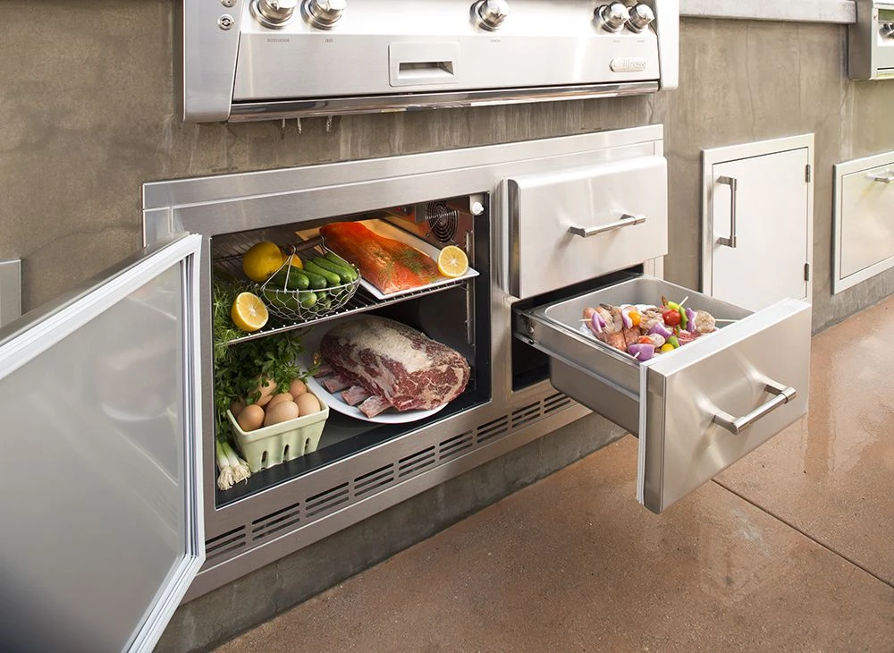Alfresco ARXE-42 Under-Grill Refrigerator, Built-In, 42-Inch 4 Alfresco ARXE-42 Under-Grill Refrigerator, Built-In, 42-Inch - Image 2