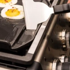 Broil King 11342 Cast Iron Griddle Plancha -Weber Store bk 11342 e 10 22