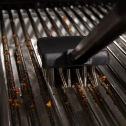 Broil King 65600 Baron Coil Spring Grill Brush -Weber Store bk 65600 ls a 06 20