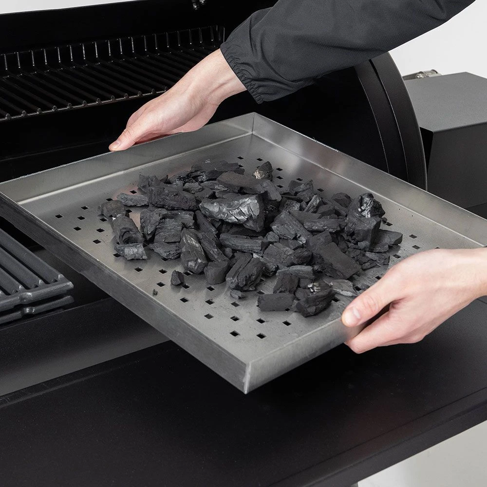 Broil King 955050 Regal Offset 400 Charcoal Smoker, 25.5-Inches 7 Broil King 955050 Regal Offset 400 Charcoal Smoker, 25.5-Inches - Image 5