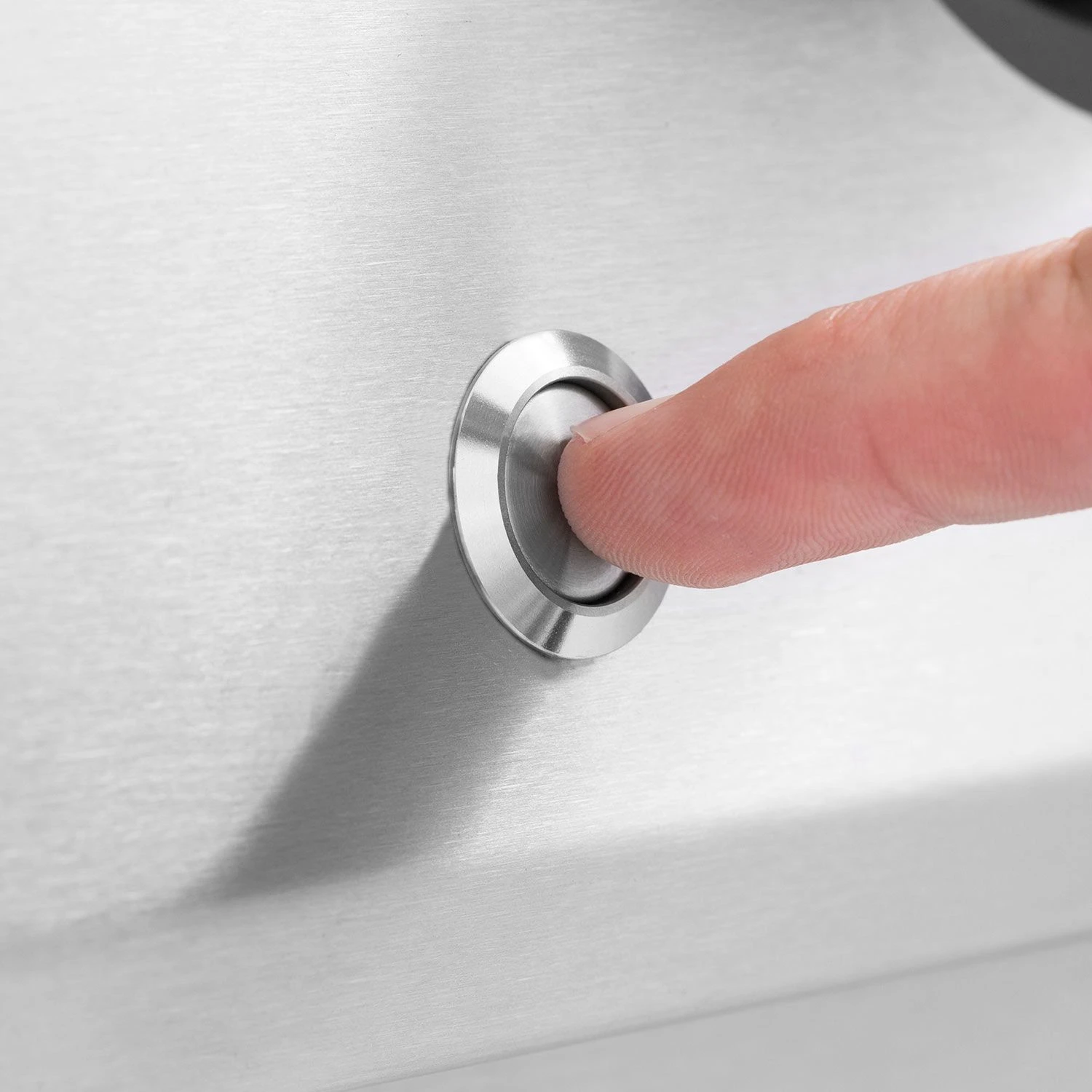 Broil King IMP-590BI Imperial 590 5-Burner Built-In Grill With Side Burner, 32-Inches 8 Broil King IMP-590BI Imperial 590 5-Burner Built-In Grill With Side Burner, 32-Inches - Image 6