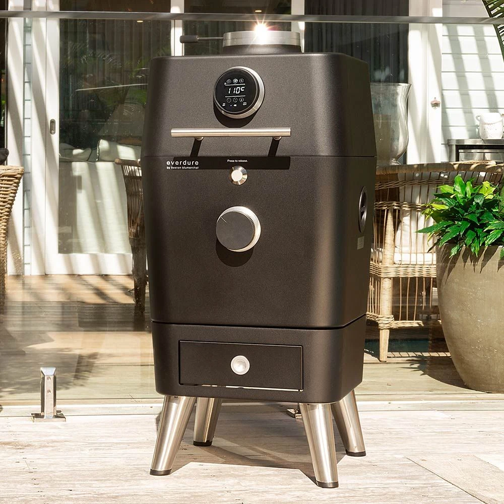 Everdure HBCE4K-Config 4K Electric Ignition Charcoal/Electric Outdoor Oven 7 Everdure HBCE4K-Config 4K Electric Ignition Charcoal/Electric Outdoor Oven - Image 5