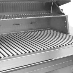 Solaire IRBQ-30 30-Inch Freestanding Grill On 3-Drawer Cart -Weber Store irbq30 ped feat e 02 20