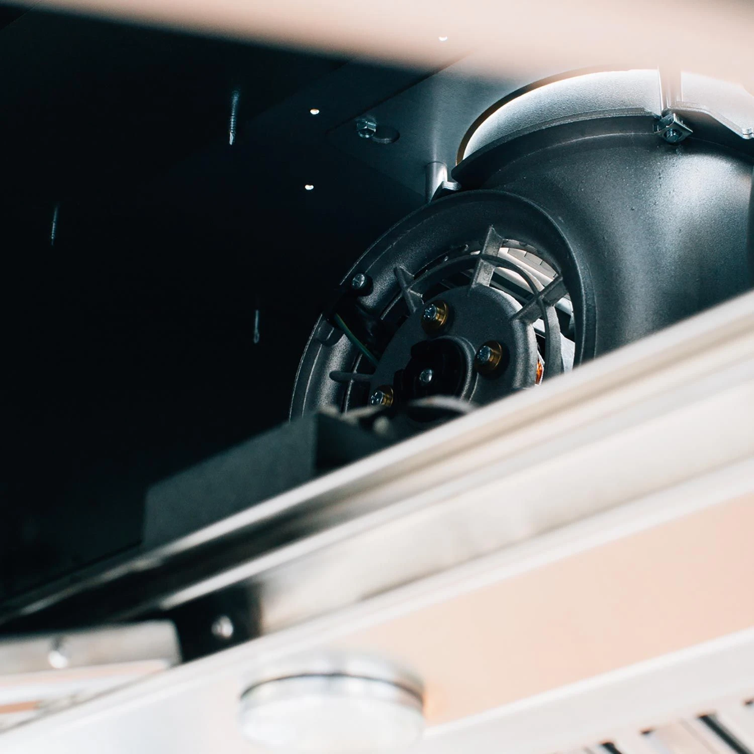 Summerset SSVH-60 Vent Hood, 60-Inches 8 Summerset SSVH-60 Vent Hood, 60-Inches - Image 6