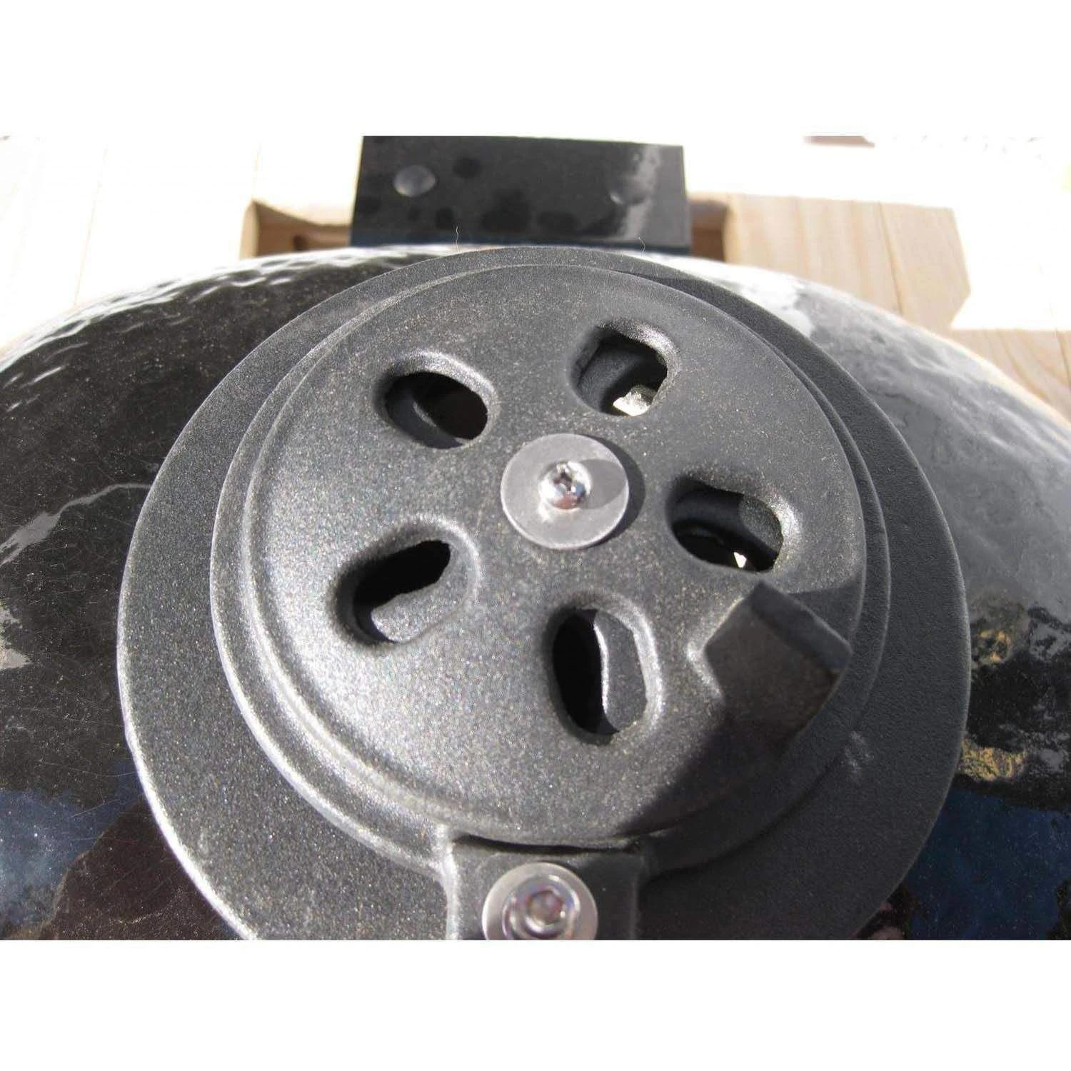 Primo CLGH Large Oval Ceramic Charcoal Kamado Grill Head 6 Primo CLGH Large Oval Ceramic Charcoal Kamado Grill Head - Image 4