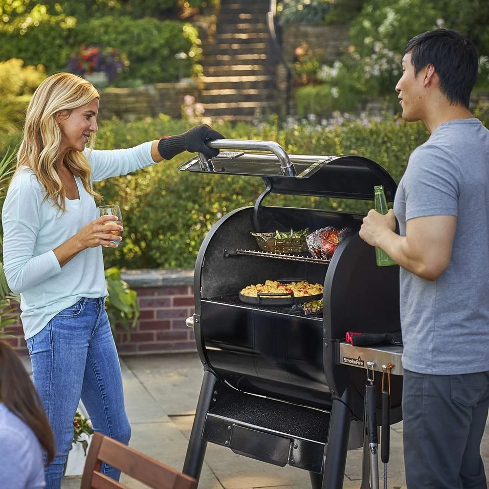 Weber SmokeFire EX4 Freestanding Pellet Grill, 24-Inch (WEB-22510201) 6 Weber SmokeFire EX4 Freestanding Pellet Grill, 24-Inch (WEB-22510201) - Image 4